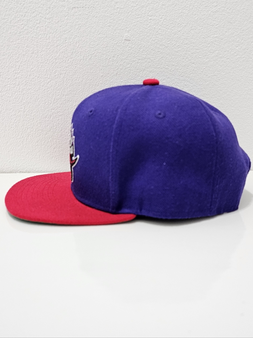 Mitchell & Ness NBA Toronto Raptors Hat - Picture 4 of 15